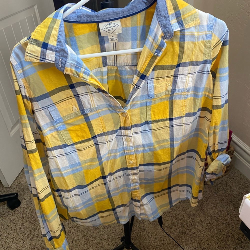 Button down plaid top